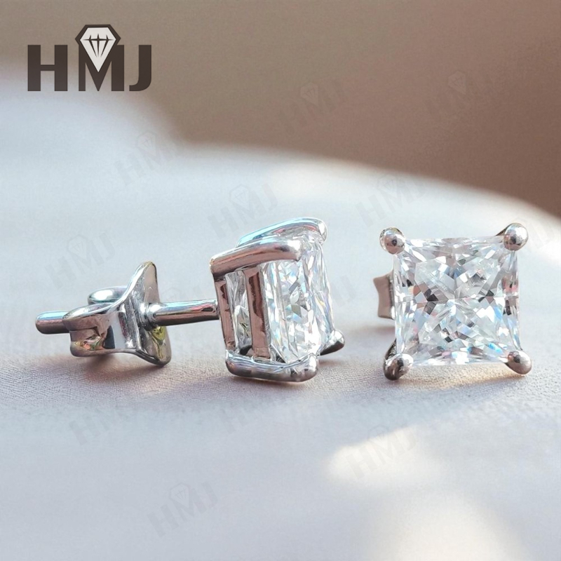 Orecchino a bottone all'ingros - Diamond Stud Earrings recensione e prezzo