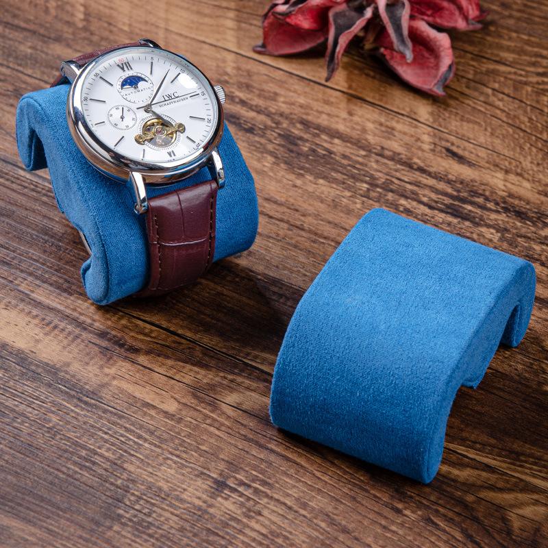 Nuovi Cuscini per Orologi in O - Jewelry Watches For Sale recensione e prezzo